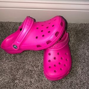 HOT PINK CROCS